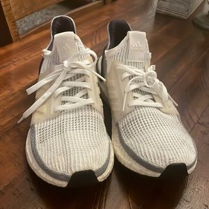 Adidas ultra boost white sneakers size 9